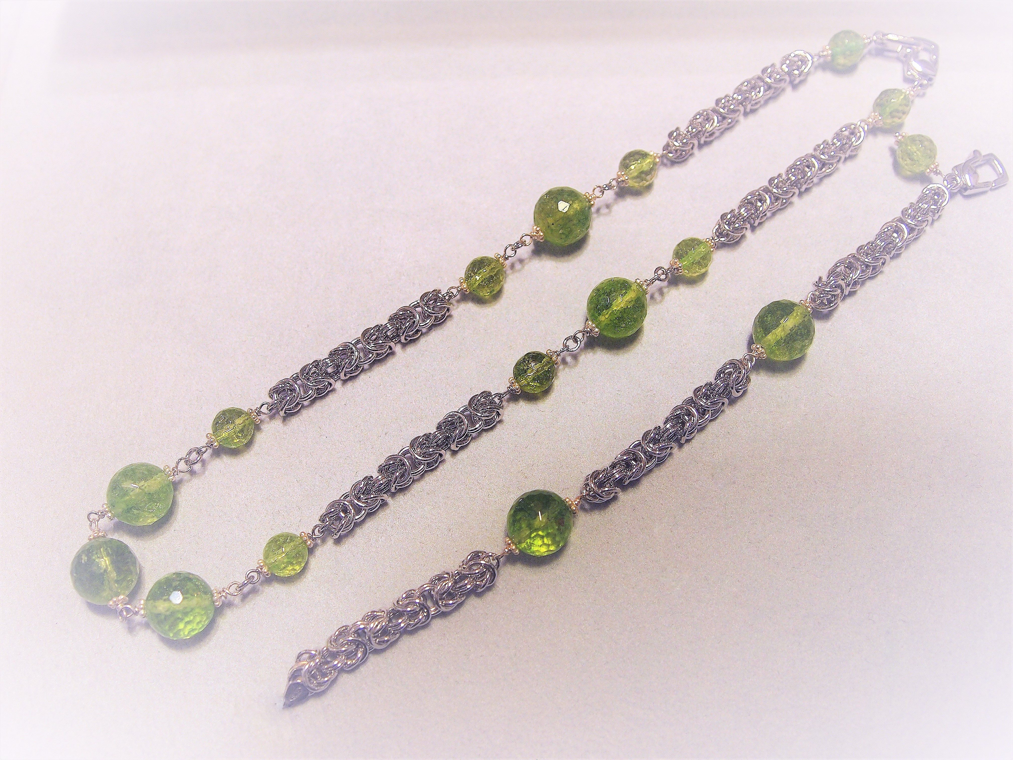 Catena e bracciale in Argento 925 millesimi con Quarzi sfaccettati.
